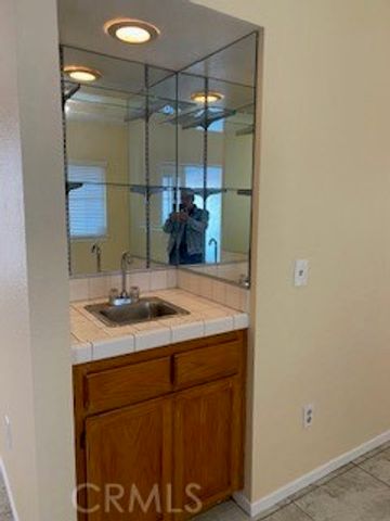 9290 Buckthorn Avenue, Hesperia, CA 92345