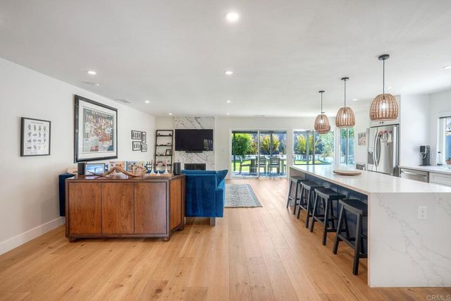 141 Solace Court, Encinitas, CA 92024