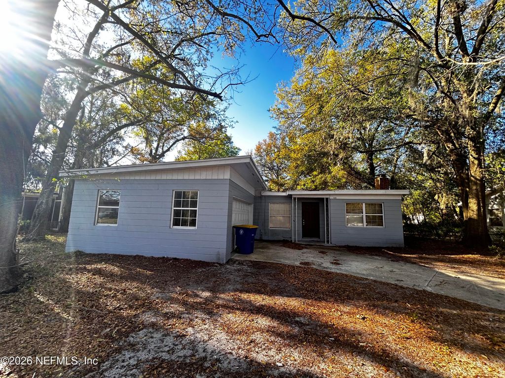 1648 N LOYOLA Drive, Jacksonville, FL 32218