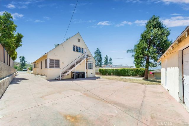 1645 Allen Avenue, Glendale, CA 91201