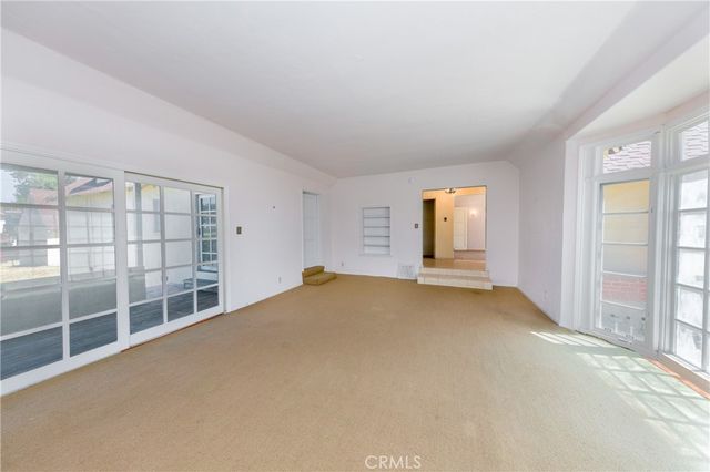 1645 Allen Avenue, Glendale, CA 91201