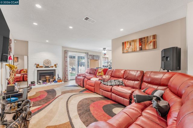 618 Kinglet, Suisun City, CA 94585