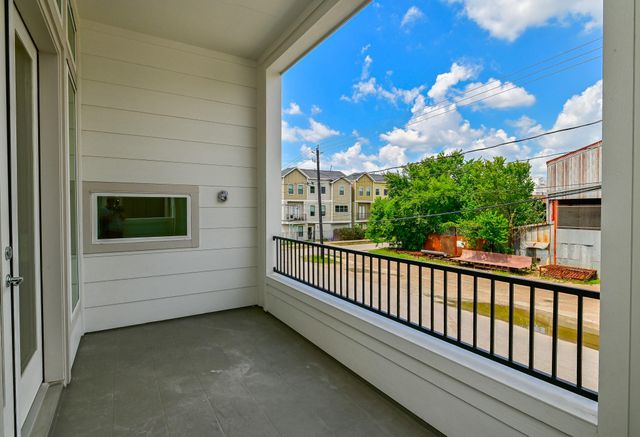 4619 Maxie Street, Houston, TX 77007