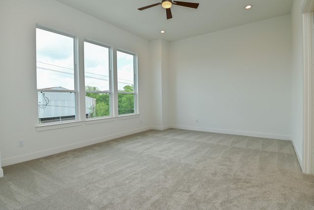 4619 Maxie Street, Houston, TX 77007