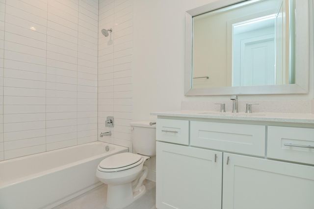 4619 Maxie Street, Houston, TX 77007