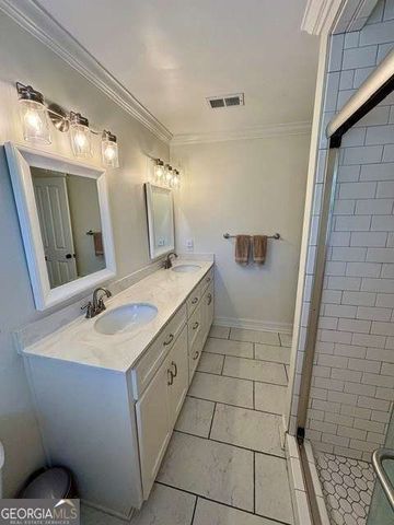 300 Lewis Drive, Vidalia, GA 30474
