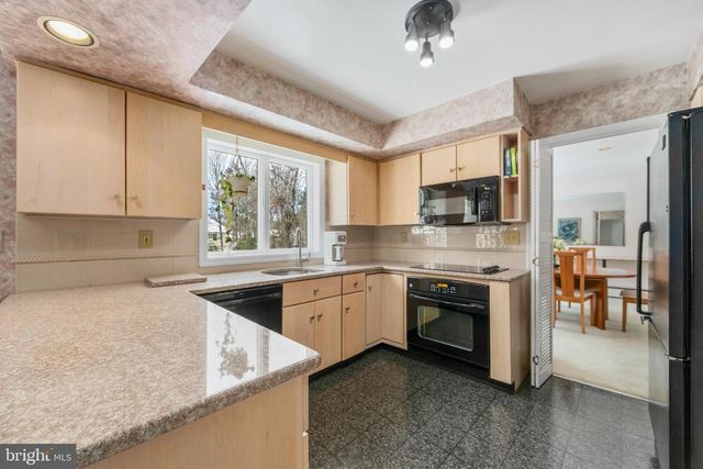 75 BIRCHALL DR, Haddonfield, NJ 08033