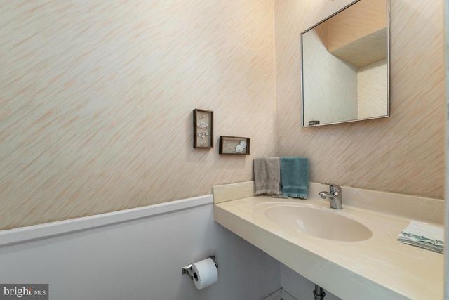 75 BIRCHALL DR, Haddonfield, NJ 08033