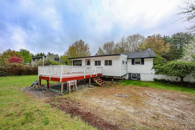 15 Raymond Drive, Merrimack, NH 03054