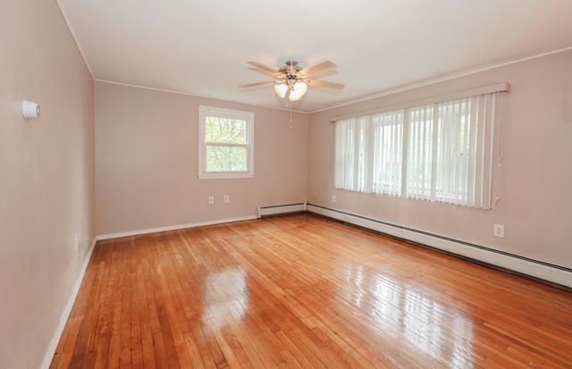15 Raymond Drive, Merrimack, NH 03054