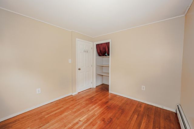 15 Raymond Drive, Merrimack, NH 03054