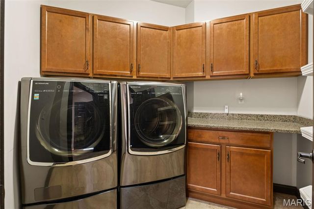 1204 Stablestone Lane, Columbia, MO 65201