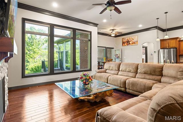 1204 Stablestone Lane, Columbia, MO 65201