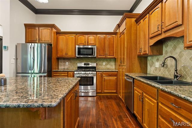 1204 Stablestone Lane, Columbia, MO 65201