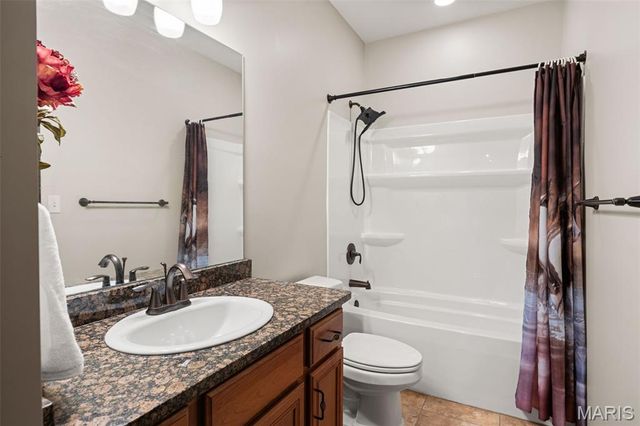 1204 Stablestone Lane, Columbia, MO 65201