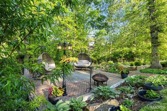 1204 Stablestone Lane, Columbia, MO 65201