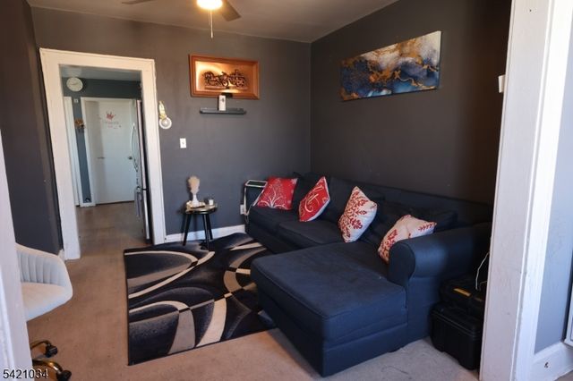 617 N 8Th St, Newark City, NJ 07107