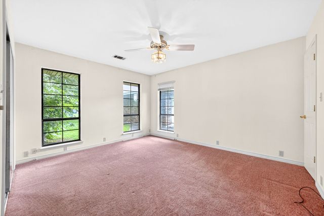 108 Heatherstone Circle, Kaufman, TX 75142