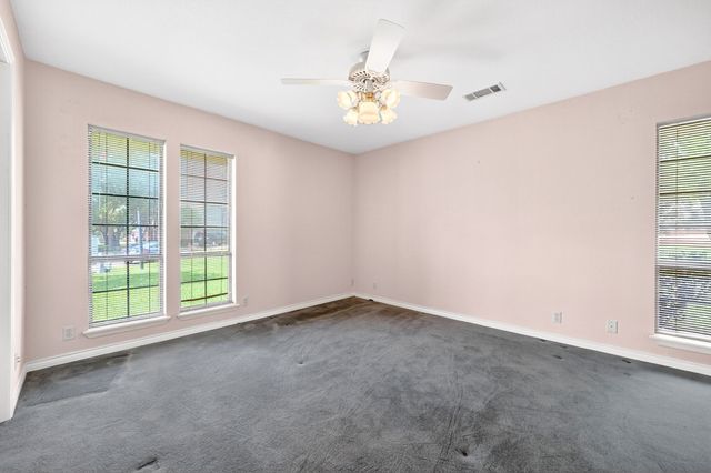 108 Heatherstone Circle, Kaufman, TX 75142