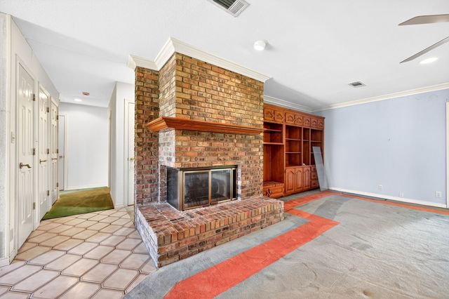 108 Heatherstone Circle, Kaufman, TX 75142