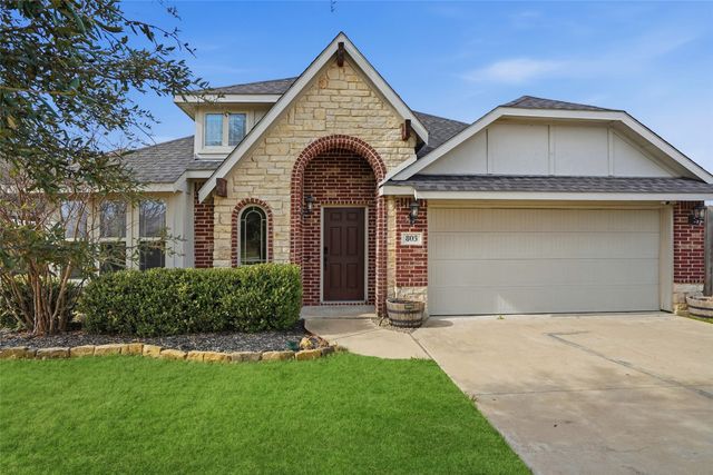 803 Lakeview Drive, Alvarado, TX 76009