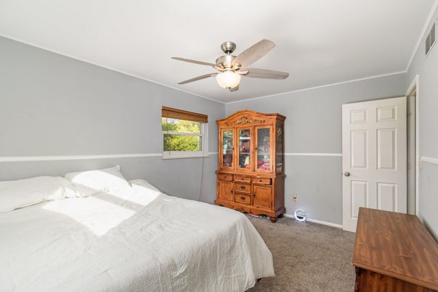 817 Wesley Drive, Villa Hills, KY 41017