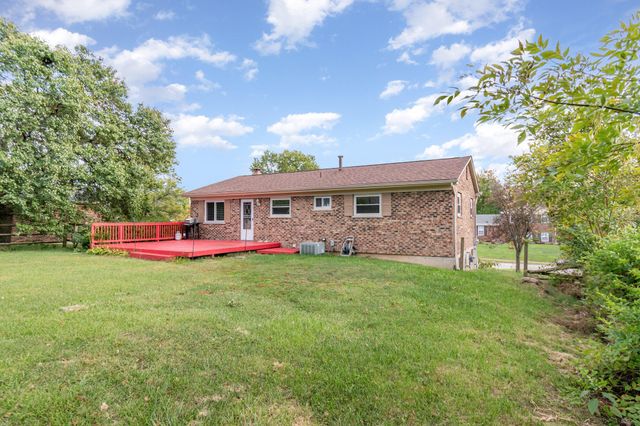 817 Wesley Drive, Villa Hills, KY 41017