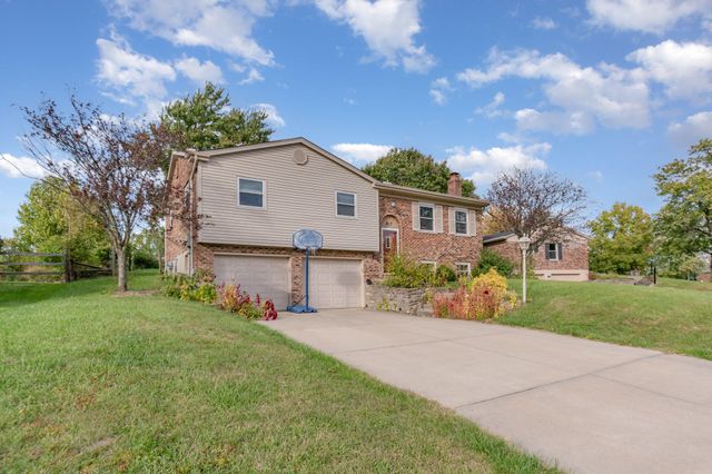 817 Wesley Drive, Villa Hills, KY 41017