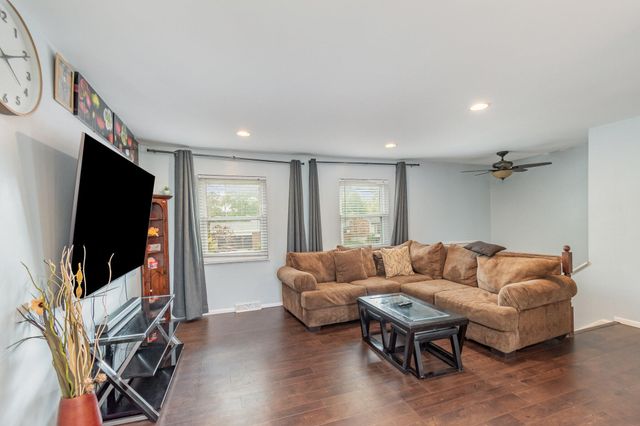 817 Wesley Drive, Villa Hills, KY 41017