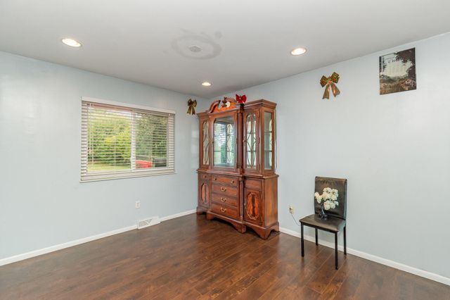 817 Wesley Drive, Villa Hills, KY 41017