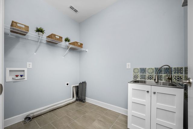 2535 Bridgeway St, Murfreesboro, TN 37128