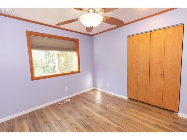 4659 Se RED CHERRY Ct, Salem, OR 97317