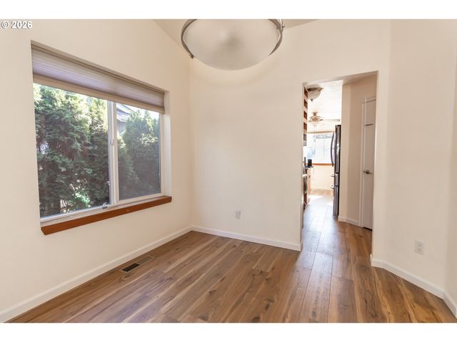 4659 Se RED CHERRY Ct, Salem, OR 97317