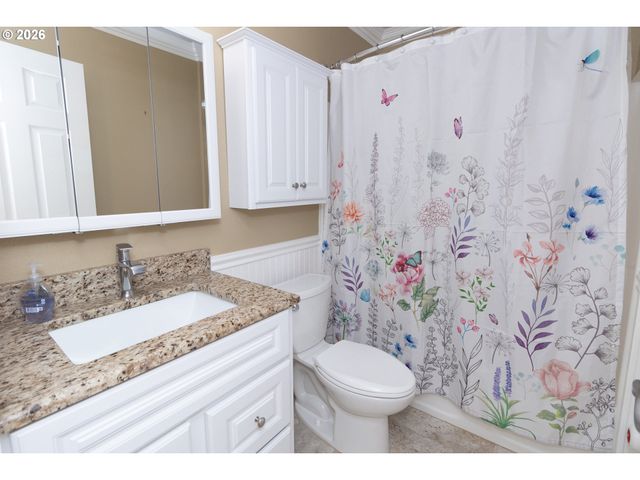 4659 Se RED CHERRY Ct, Salem, OR 97317
