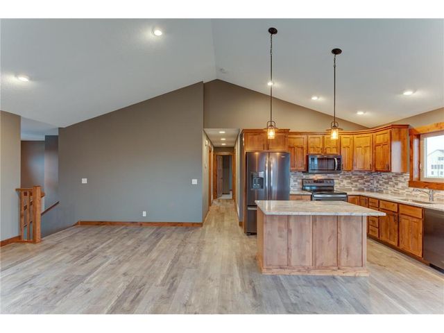 1633 72nd Avenue, Hammond, WI 54015