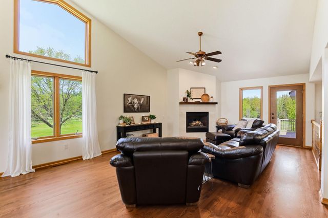 5296 Salem Lane, Greenfield, MN 55357