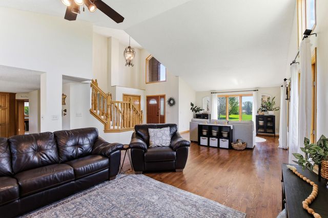 5296 Salem Lane, Greenfield, MN 55357