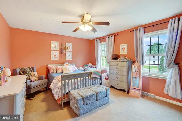 1649 LILAC RD, York, PA 17408