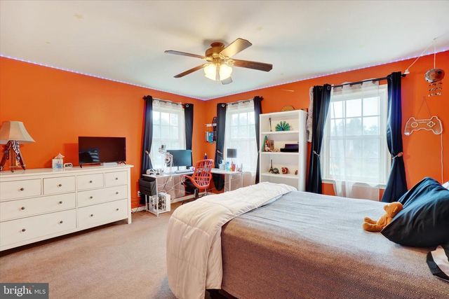 1649 LILAC RD, York, PA 17408