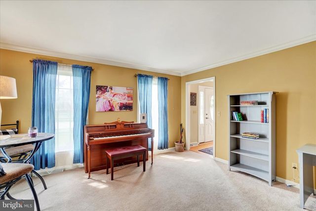 1649 LILAC RD, York, PA 17408