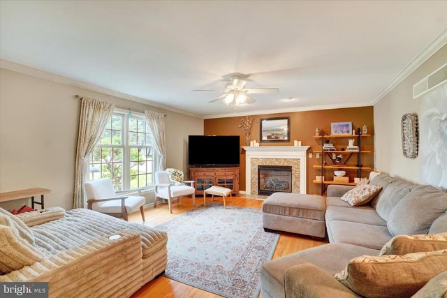 1649 LILAC RD, York, PA 17408