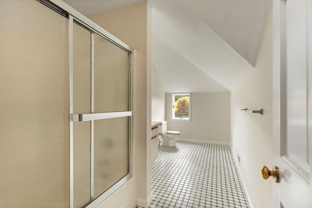 1005 Sherwood Forest Lane 1005, Saugus, MA 01906