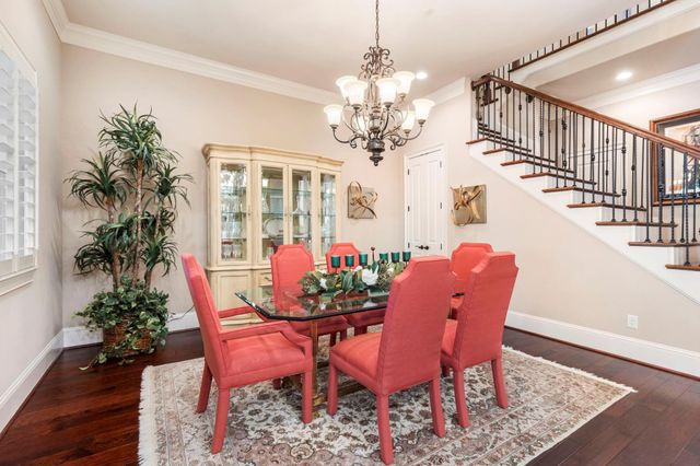 108 Mcgoey Circle, The Woodlands, TX 77384