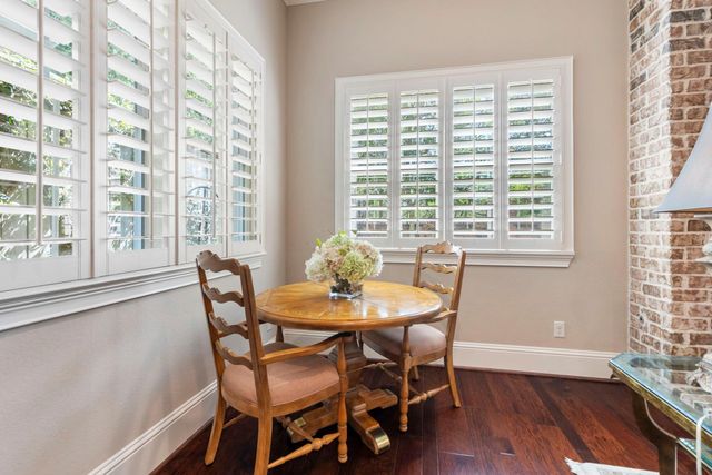 108 Mcgoey Circle, The Woodlands, TX 77384