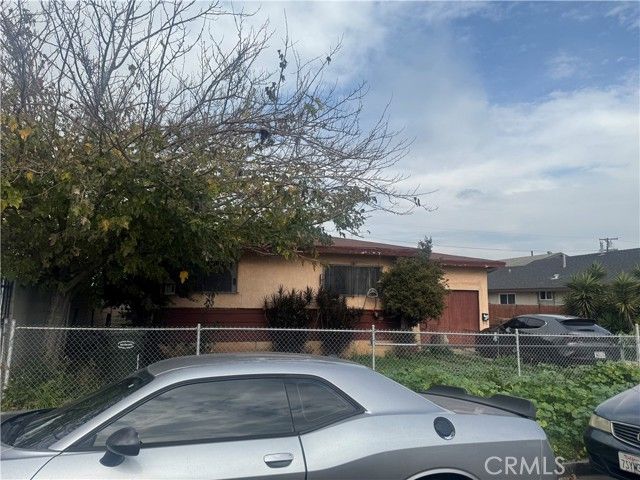 1155 W 104th, Los Angeles, CA 90044