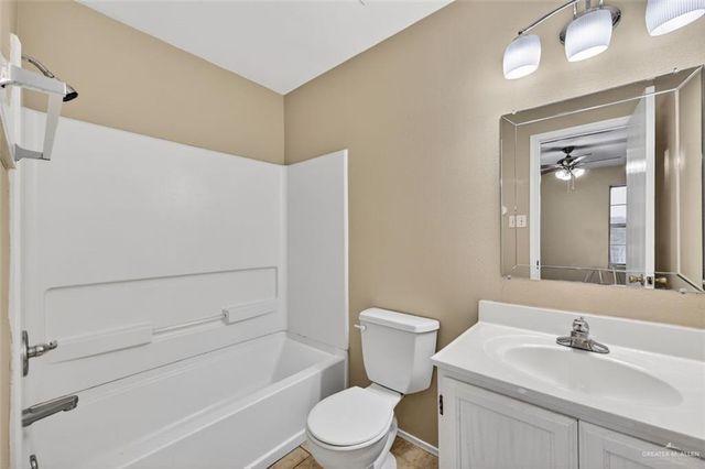 4717 Thunderbird Avenue, Mcallen, TX 78504
