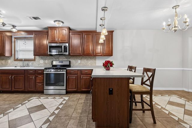 1220 Coolhurst Avenue, Sherwood, AR 72120