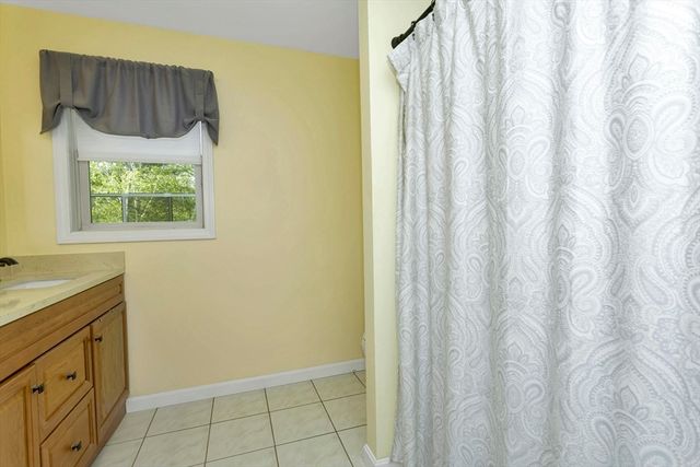 40 Coffey Hill Road, Ware, MA 01082