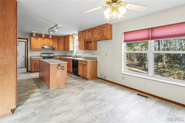 6677 Creekstone Drive, Barnhart, MO 63012