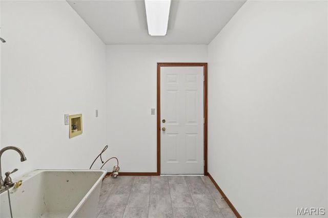 6677 Creekstone Drive, Barnhart, MO 63012